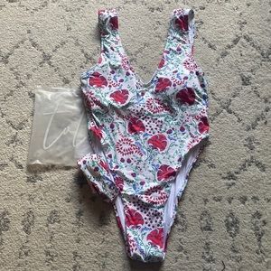 Toluca Artemis One piece Sz XL